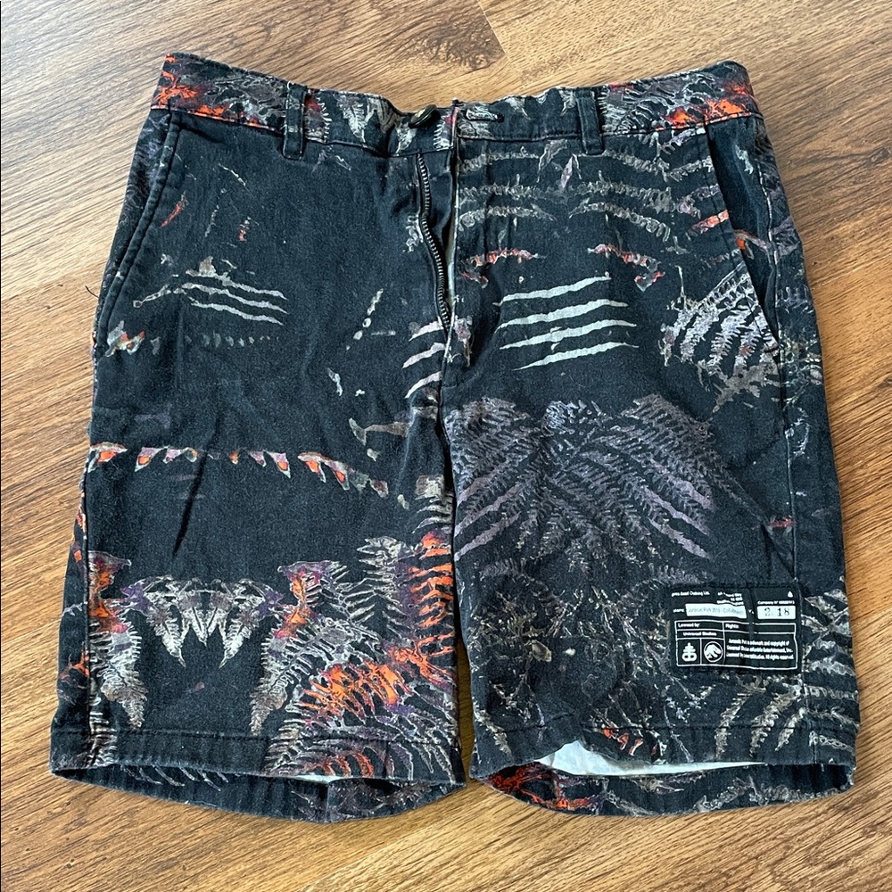 Drop dead jurassic park édition 2018 Black and Orange Men's Shorts